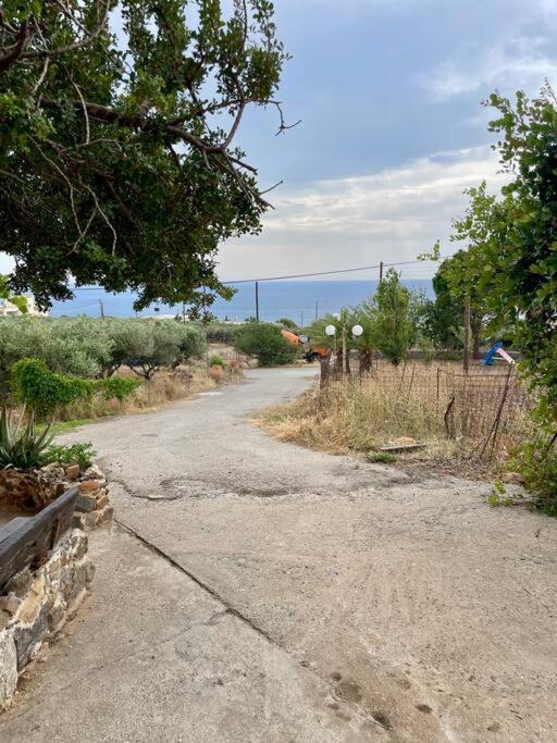 Almond Home Livadia  Esterno foto
