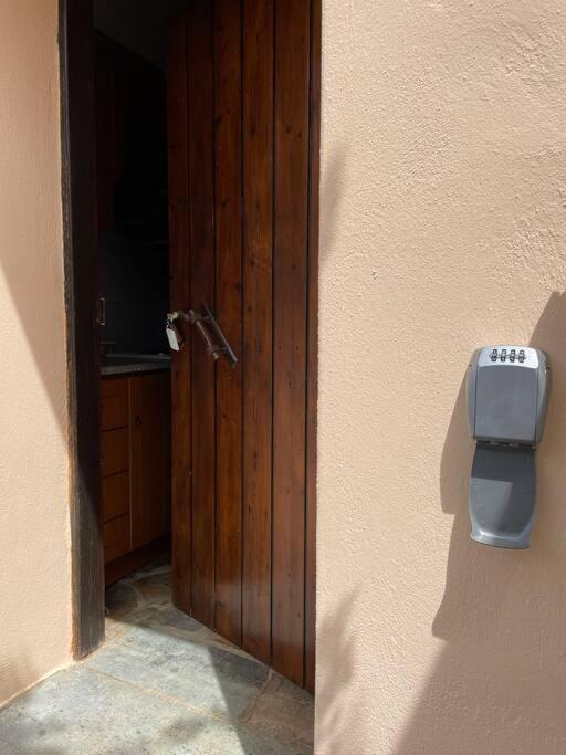 Almond Home Livadia  Esterno foto
