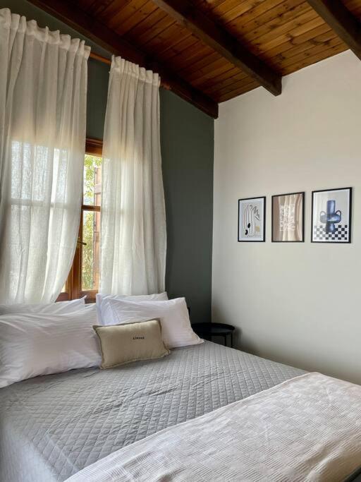 Almond Home Livadia  Esterno foto