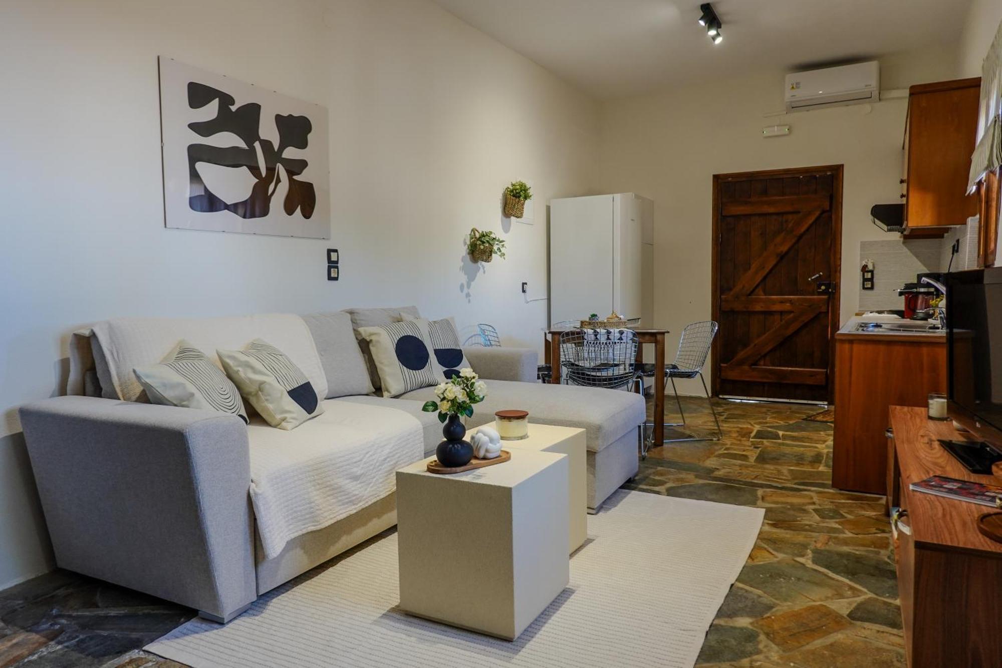 Almond Home Livadia  Esterno foto